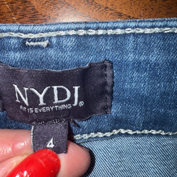 NYDJ Marilyn Straight Leg Jeans Bluewater Wash Release Hem | Size 4 - Picture 11 of 16